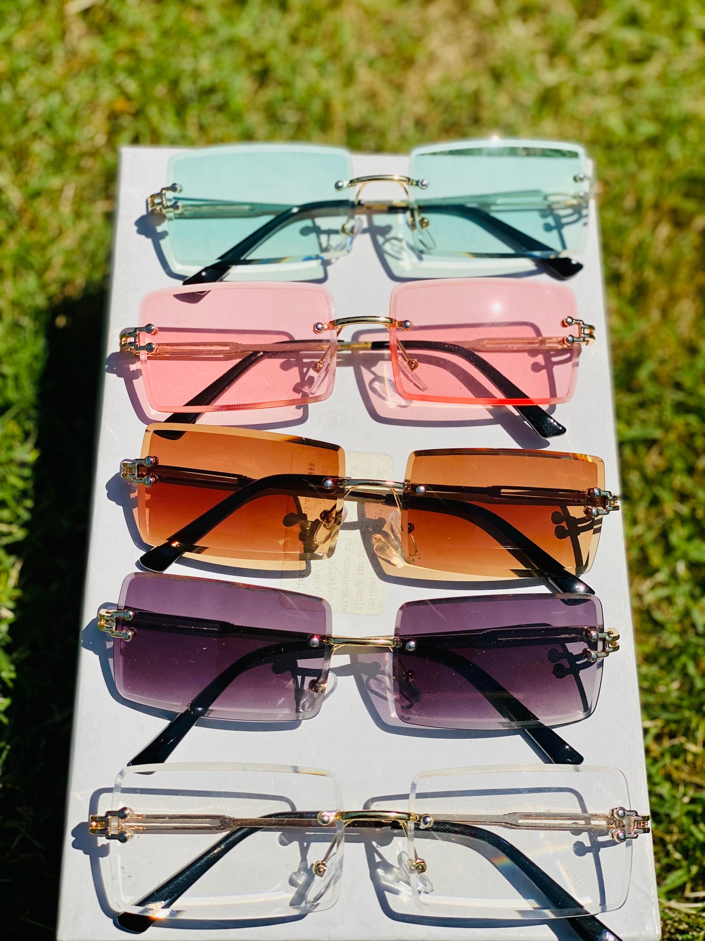 Exclusive Shades